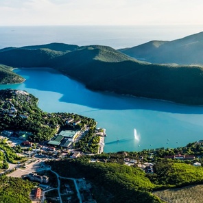 Абрау-Дюрсо